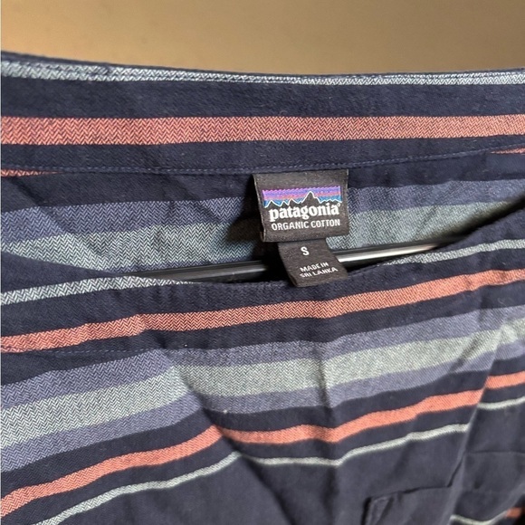 Striped Navy Top Patagonia small organic cotton #5479 - Picture 3 of 7